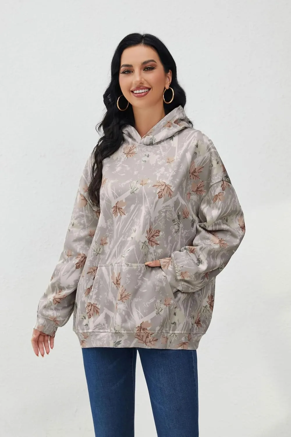 Women Oversized Fleece Camo Hoodies Maple Leaf Hooded Sweatshirt Casual Long Sleeve Fall Pullover Tops With Pockets